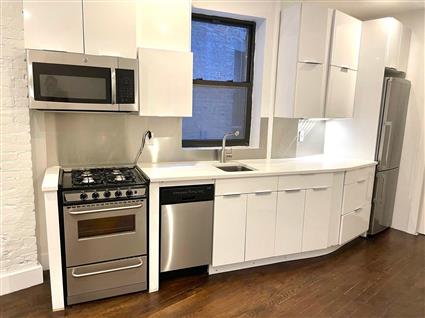 442 Tenth Avenue 4RS Clinton New York NY 10001