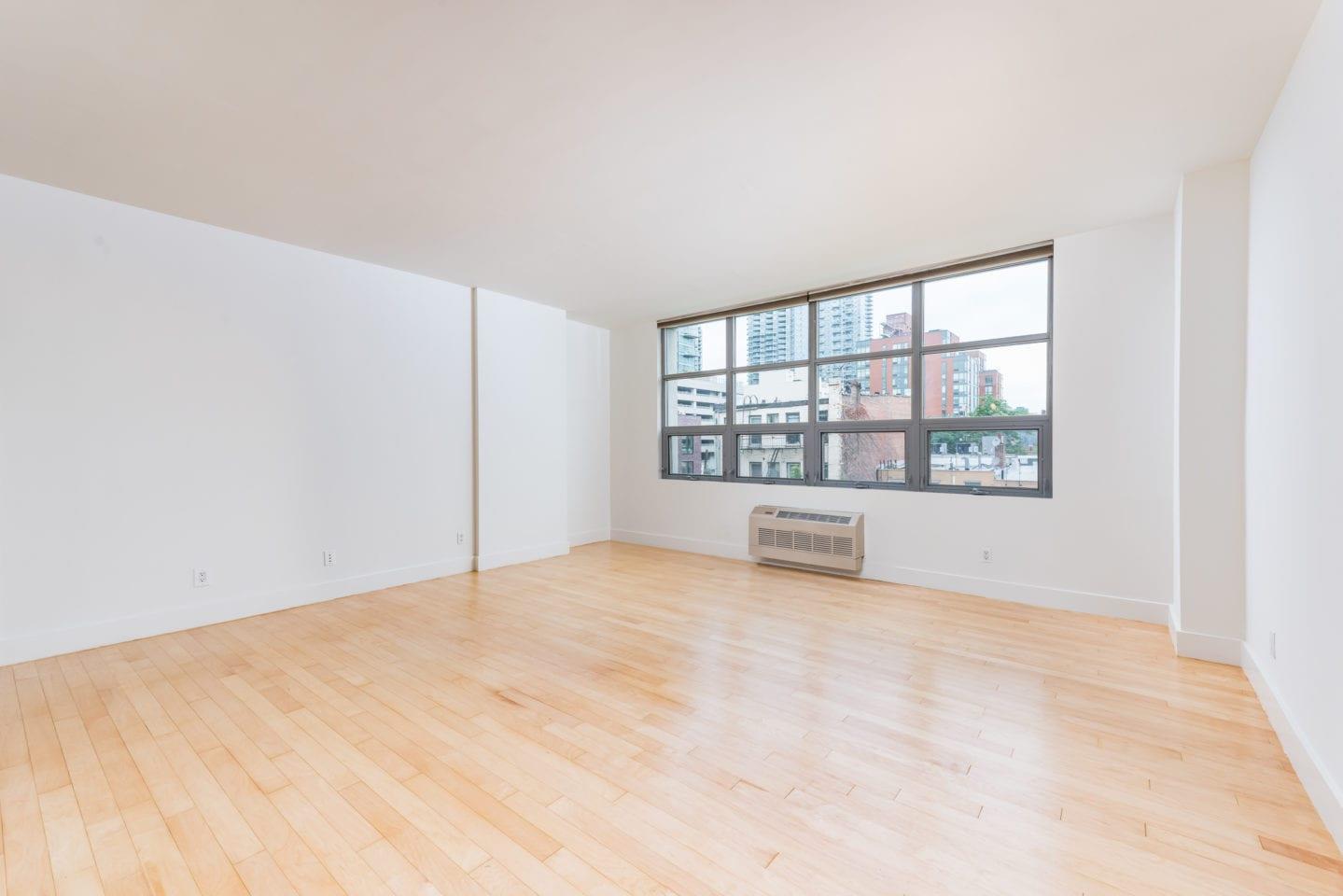 5-09 48th Avenue 4-R Long Island City Queens NY 11101