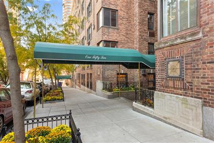 152 East 94th Street 8-D Carnegie Hill New York NY 10128