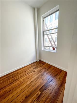 234-236 Thompson Street 17 Greenwich Village New York NY 10012