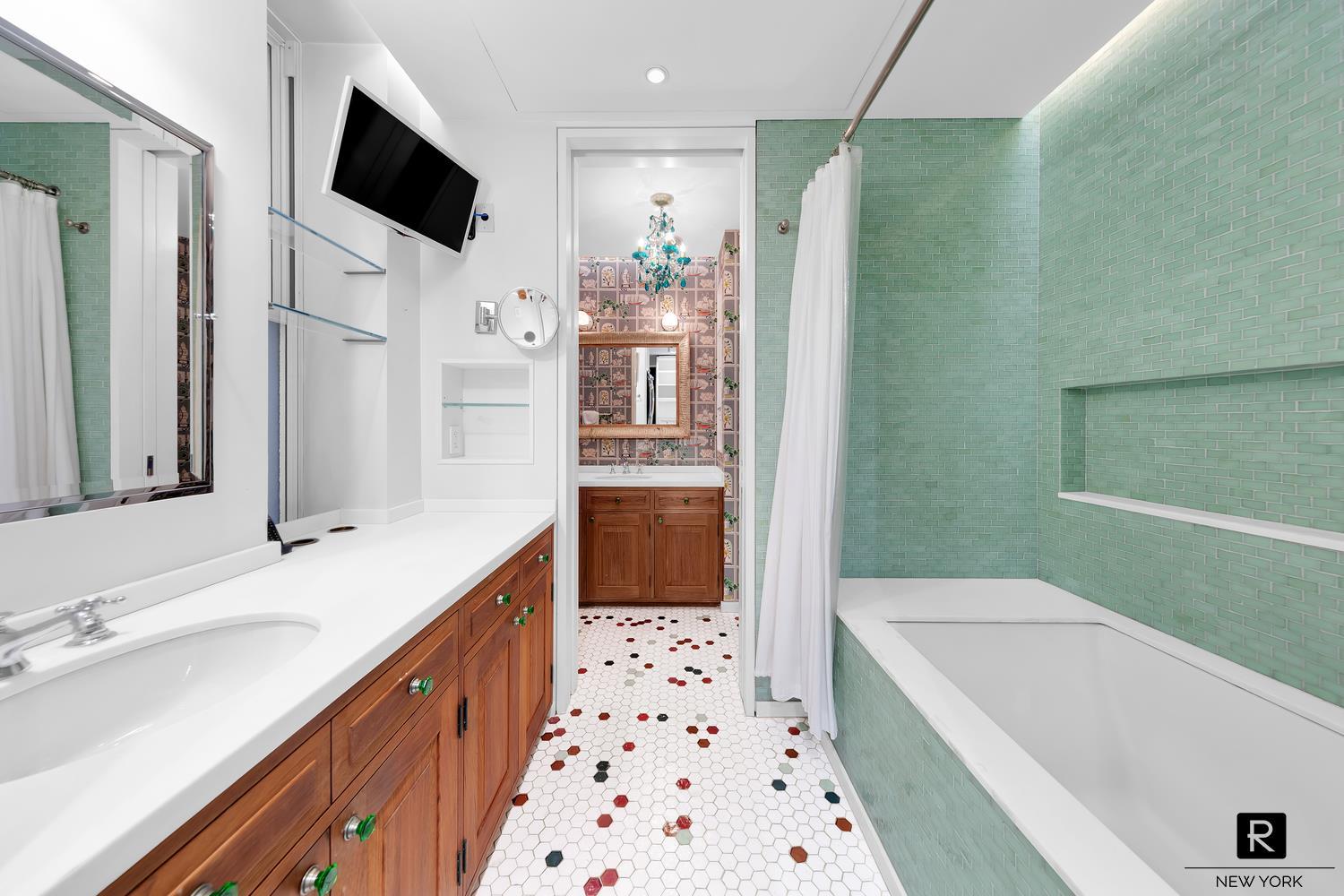 34 Gramercy Park East Gramercy Park New York NY 10010