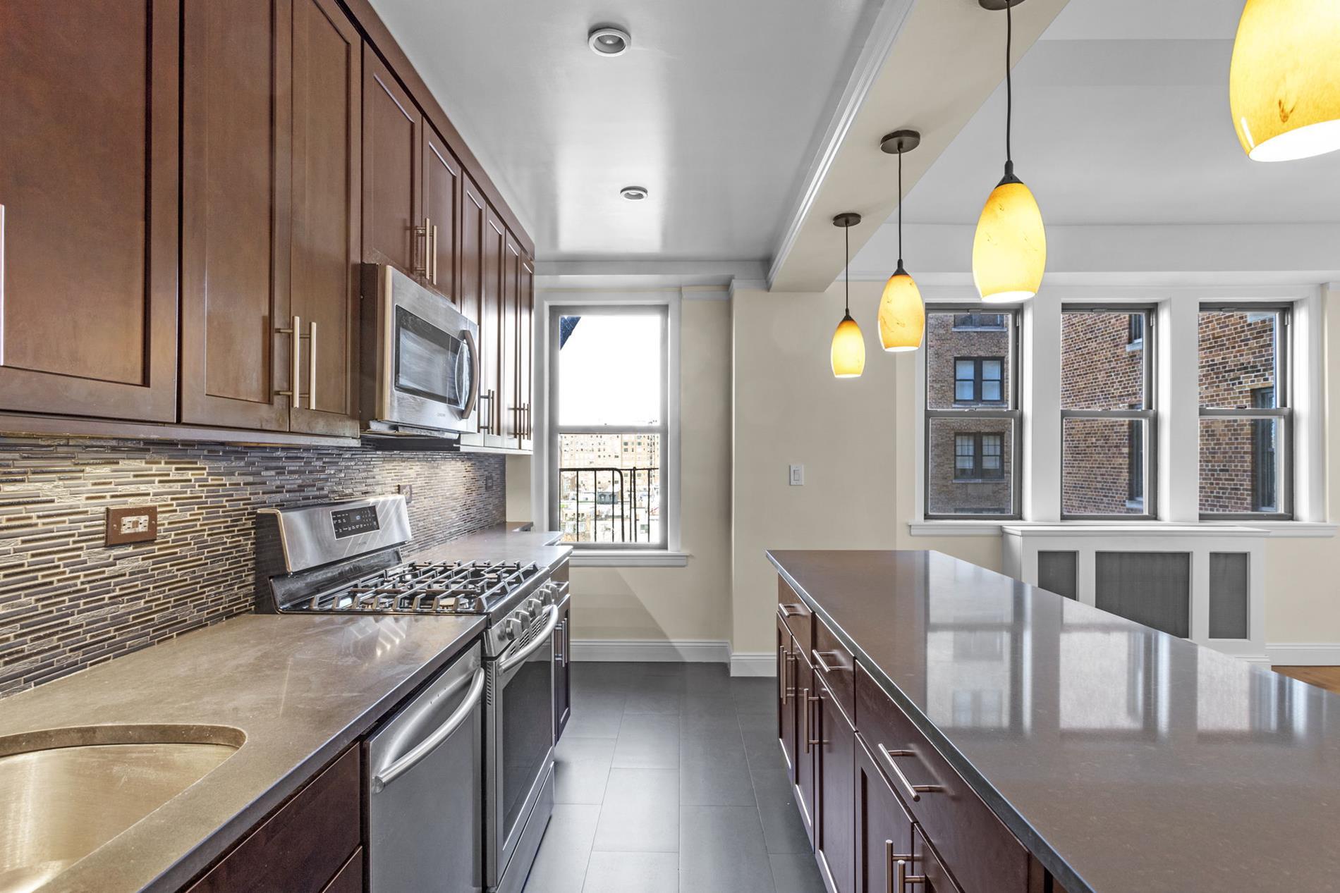 37 West 72nd Street Upper West Side New York NY 10023