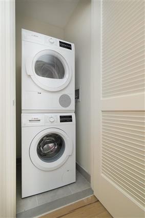 25-21 43rd Avenue 203 Court Square Queens NY 11101