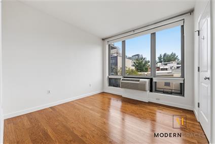 5-49 Borden Avenue 3-H Hunters Point Queens NY 11101