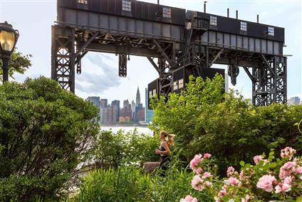 4-74 48th Avenue 15-E Hunters Point Queens NY 11109