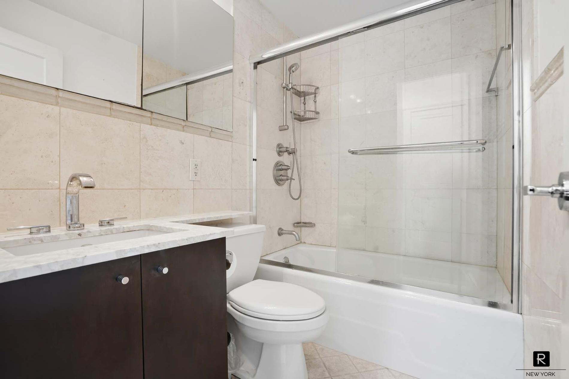 402 East 90th Street Upper East Side New York NY 10128