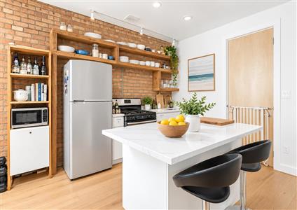35 Lexington Avenue 3 Clinton Hill Brooklyn NY 11238