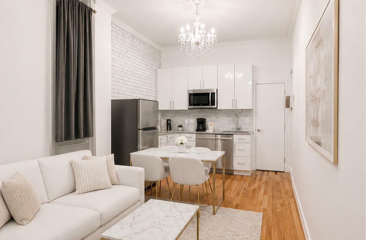 249 West 21st Street, Apt 1-W, New York, NY 10011