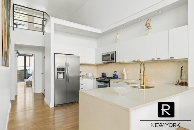 364 Myrtle Avenue Fort Greene Brooklyn NY 11205