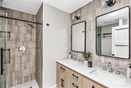 552 Lexington Avenue 2 Stuyvesant Heights Brooklyn NY 11221