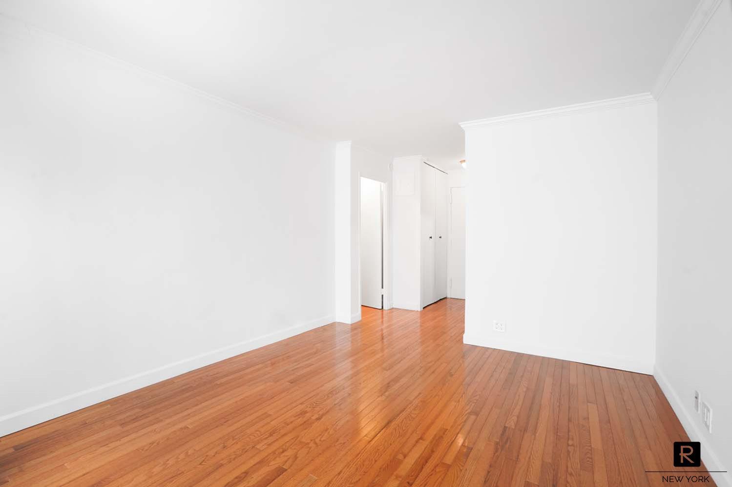 301 East 22nd Street Gramercy Park New York NY 10010