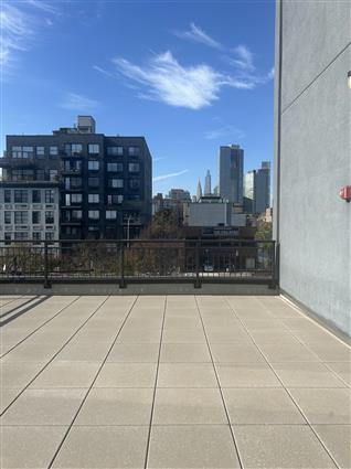 11-22 46th Road Long Island City Long Island City NY 11101