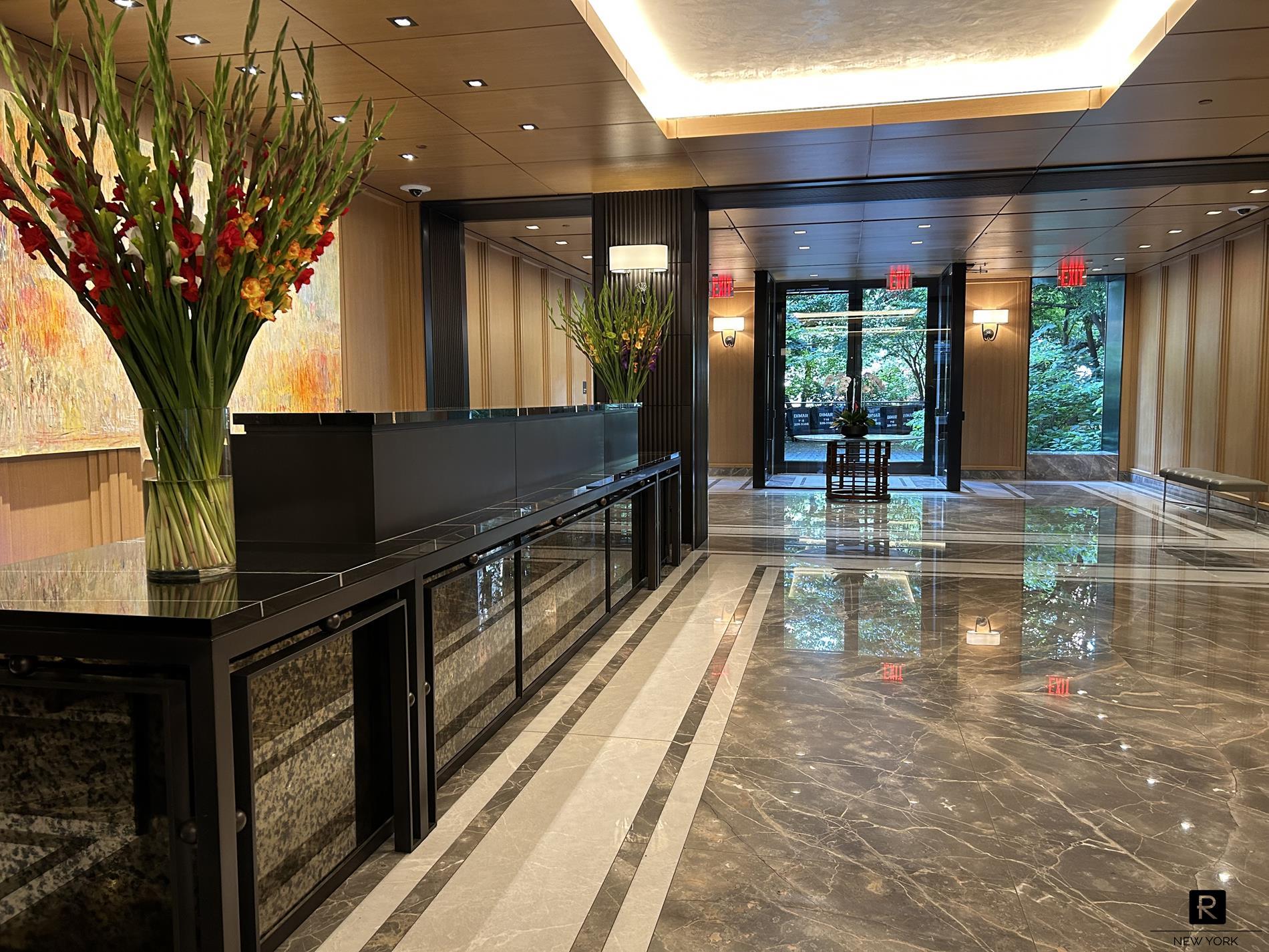 210 Warren Street Battery Park City New York NY 10282