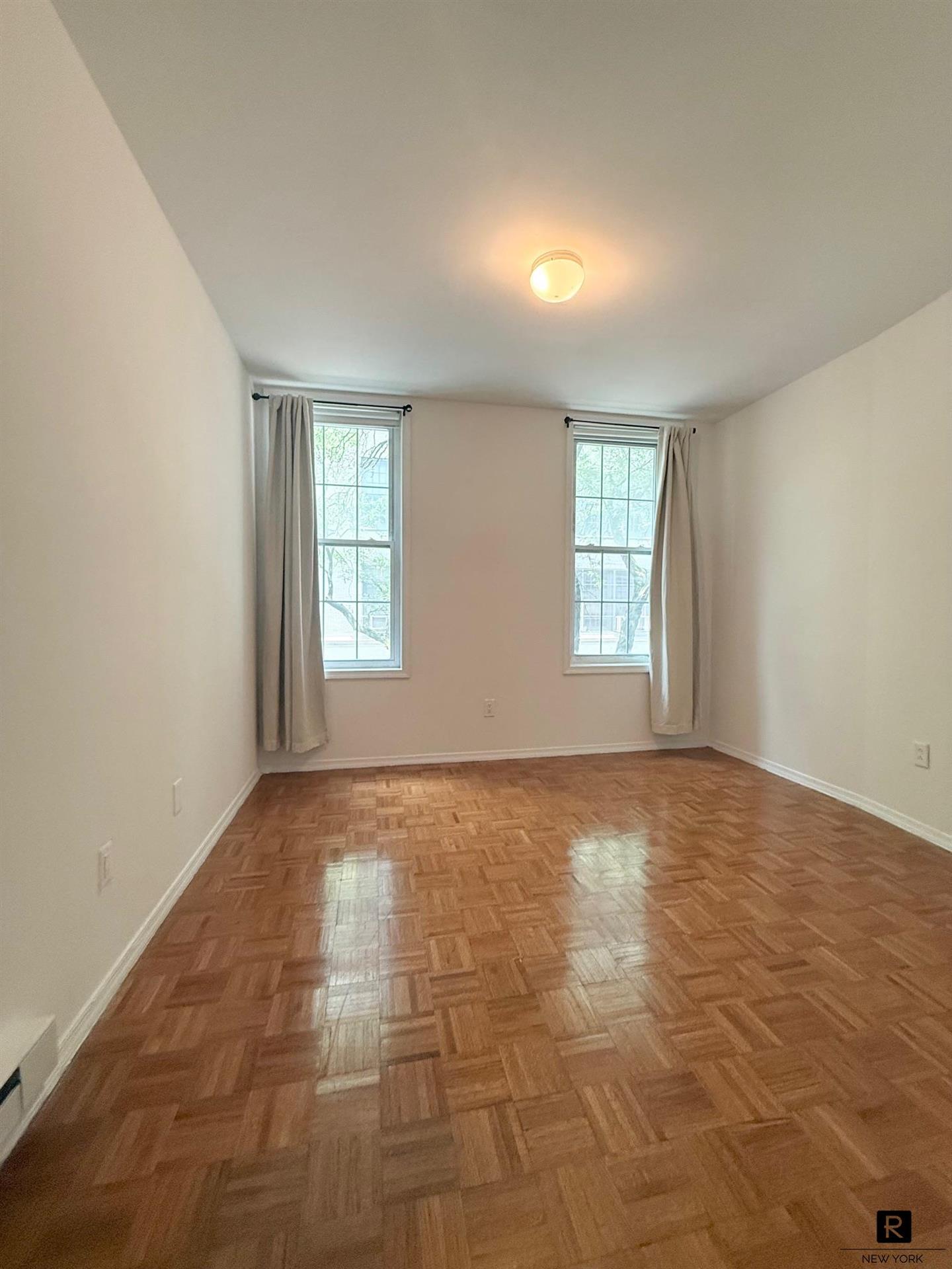 353 West 19th Street Chelsea New York NY 10011