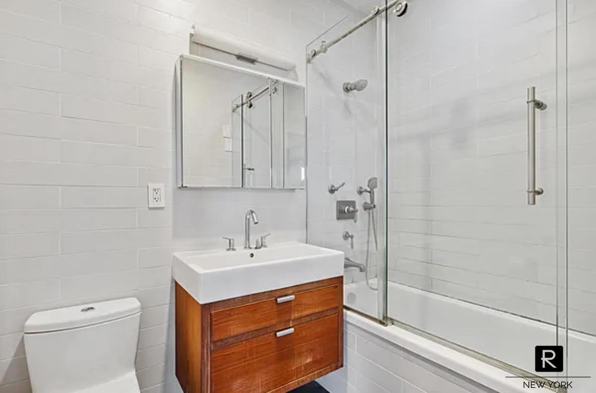 51 Woodhull Street Carroll Gardens Brooklyn NY 11231