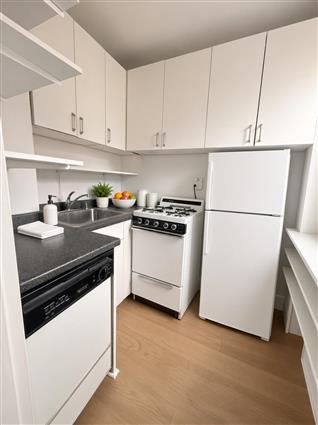 201 West 21st Street Chelsea New York NY 10011