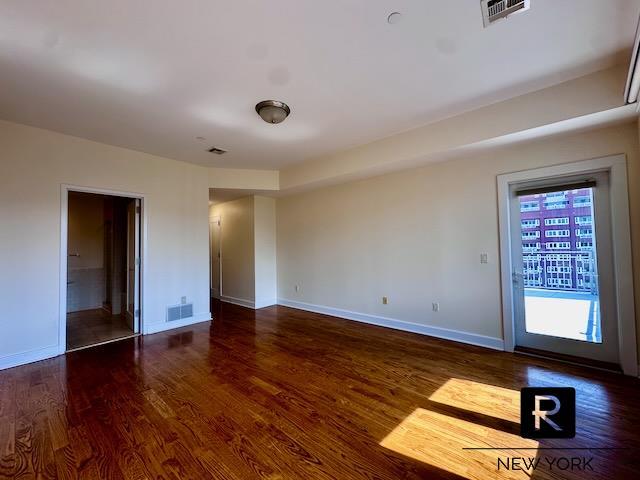 90 Bay Street Landing St. George Staten Island NY 10301