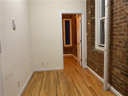 126 East 4th Street 2 E. Greenwich Village New York NY 10003