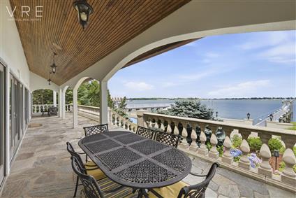3411 Country Club Road Building Country Club Bronx NY 10465