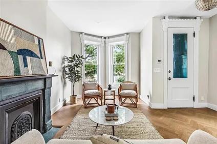 552 Lexington Avenue 2 Stuyvesant Heights Brooklyn NY 11221
