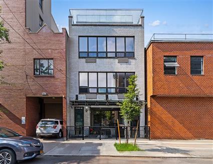 5-12 51st Avenue 2-A Hunters Point Queens NY 11101