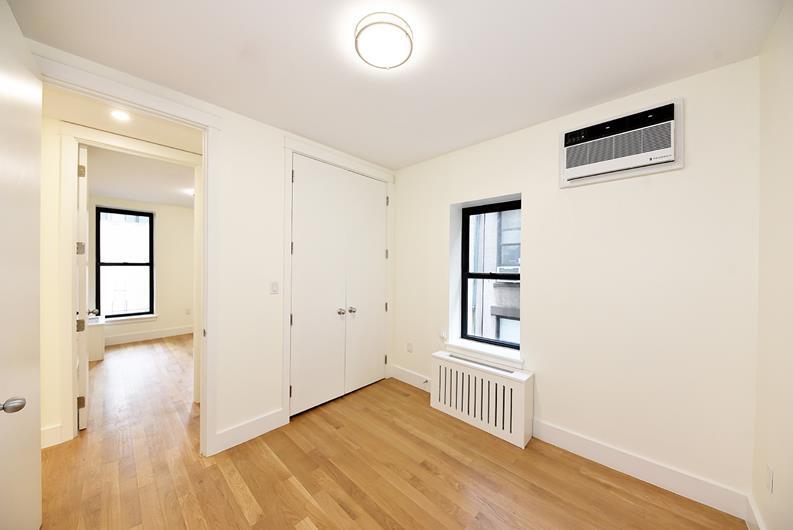 245 East 55th Street 3-R Turtle Bay New York NY 10022