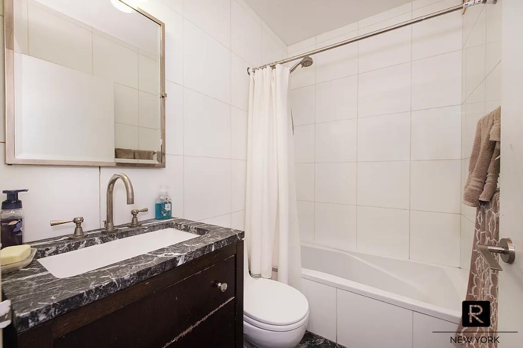212 East 47th Street Midtown East New York NY 10017