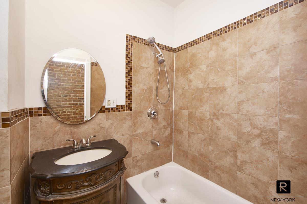 441 West 48th Street Midtown West New York NY 10036