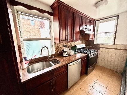 48-22 37th Street 1 Sunnyside Queens NY 11101