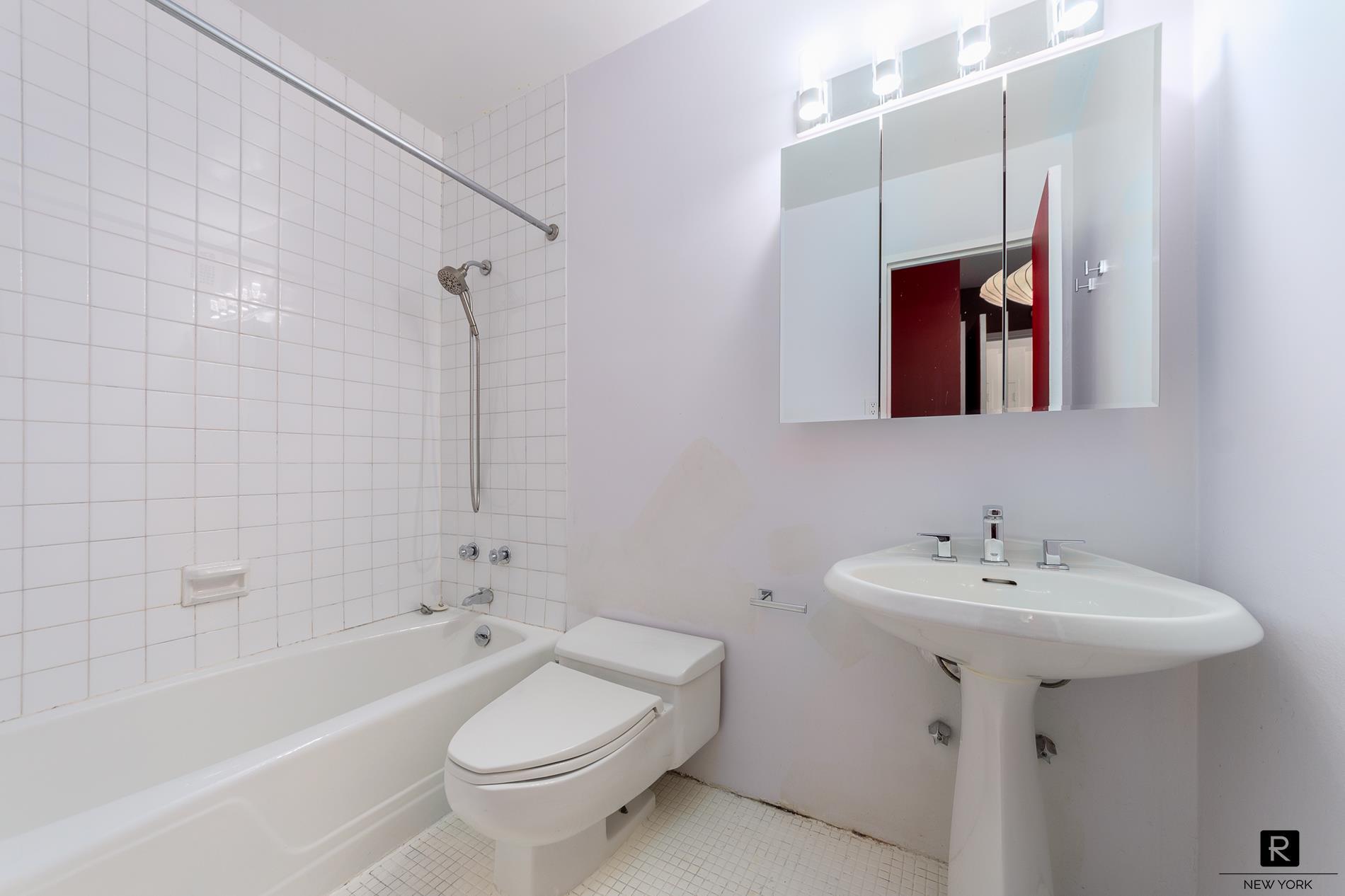 303 East 57th Street Sutton Place New York NY 10022