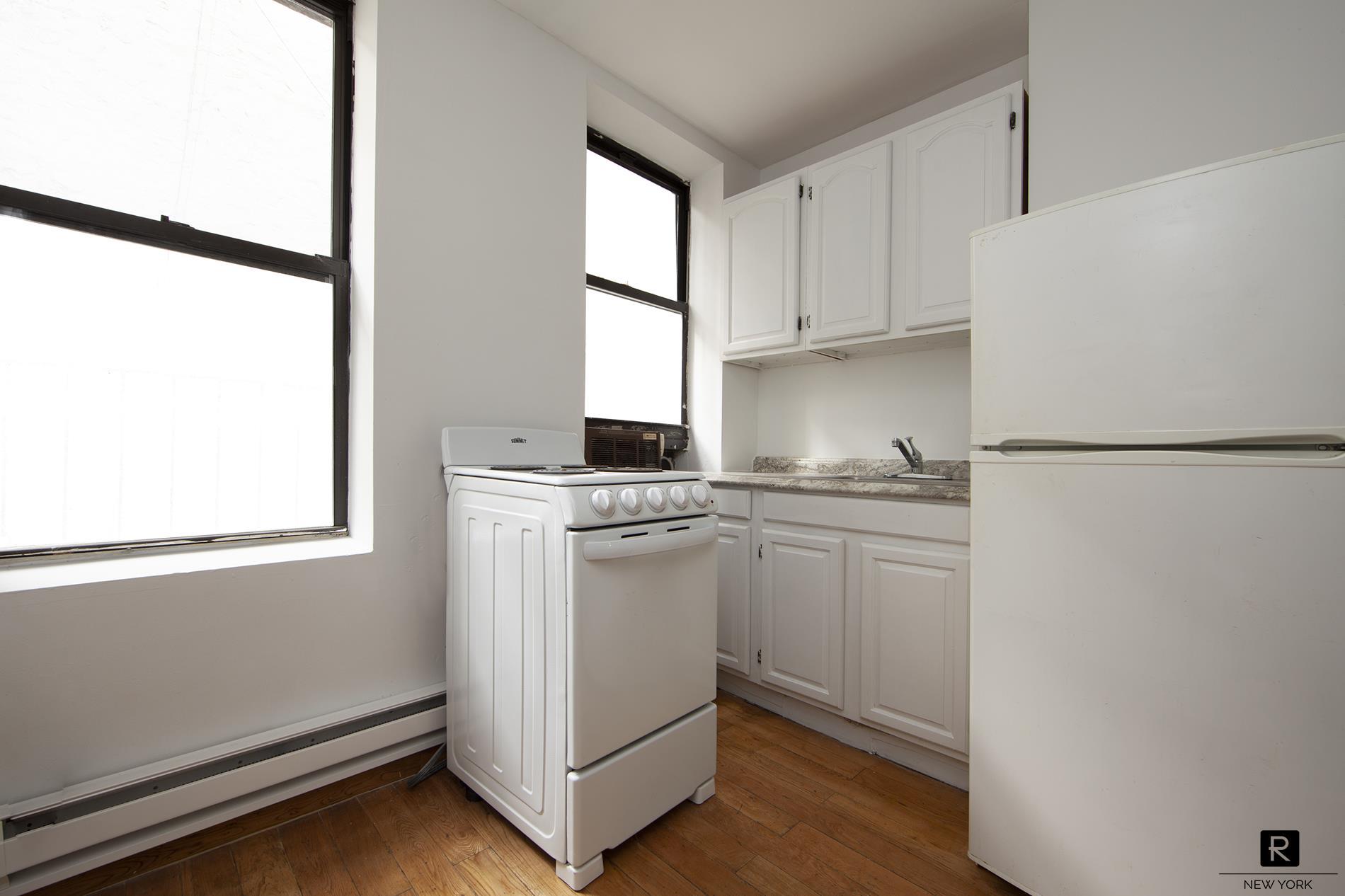 21 Essex Street Lower East Side New York NY 10002
