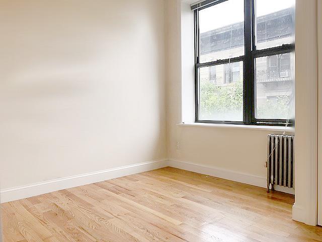 104 Sullivan Street Soho New York NY 10012