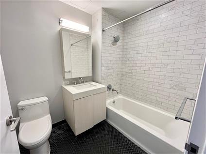 555 Waverly Avenue 3-G Clinton Hill Brooklyn NY 11238