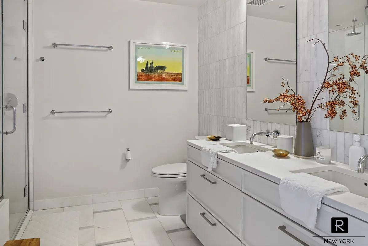 160 East 22nd Street Gramercy Park New York NY 10010