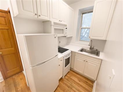 234-236 Thompson Street 3 Greenwich Village New York NY 10012