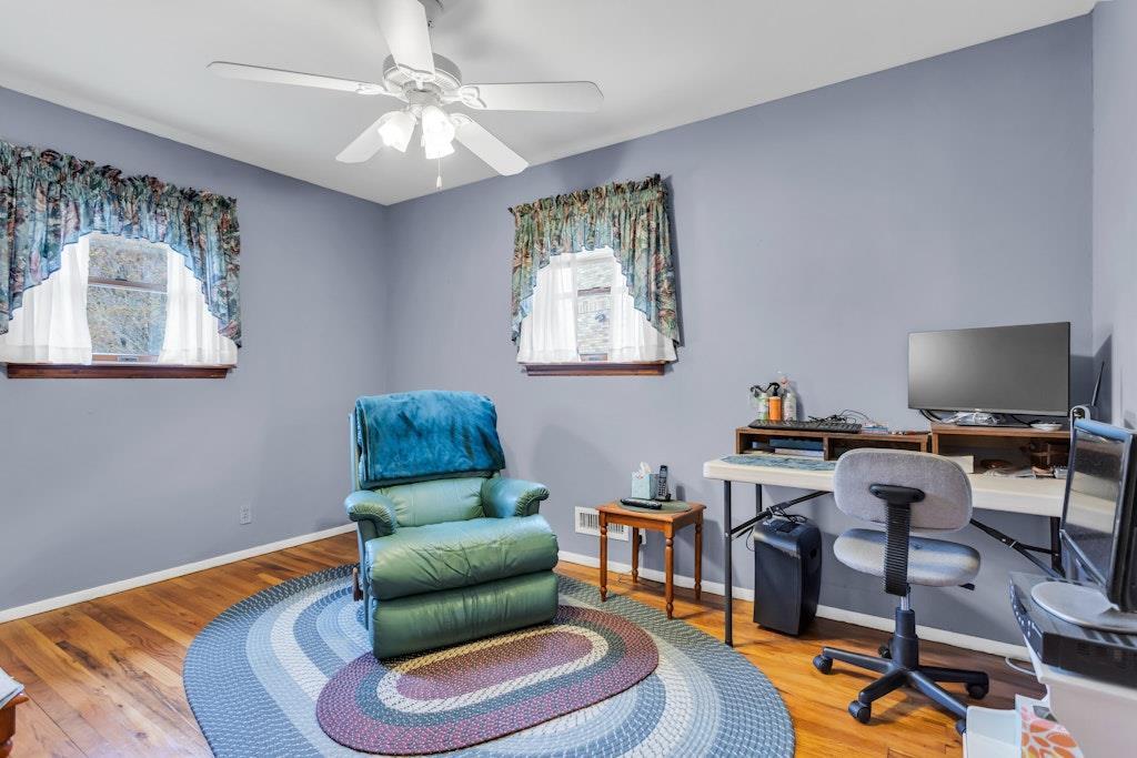 38-02 254th Street Little Neck Queens NY 11363