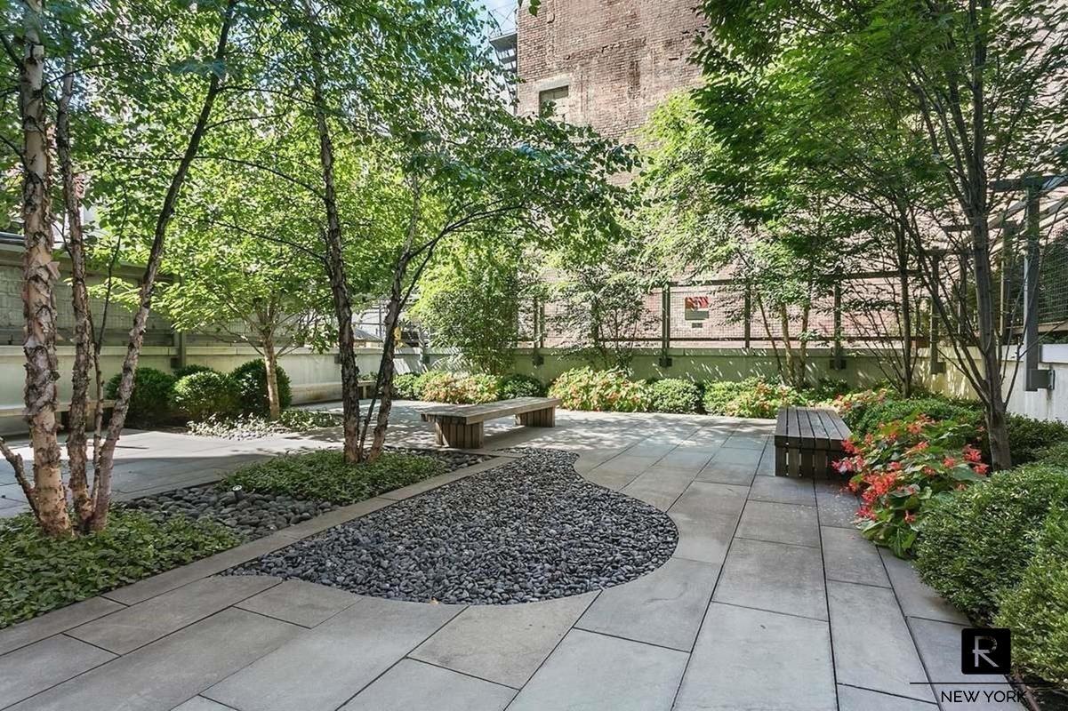 310 West 52nd Street Midtown West New York NY 10019