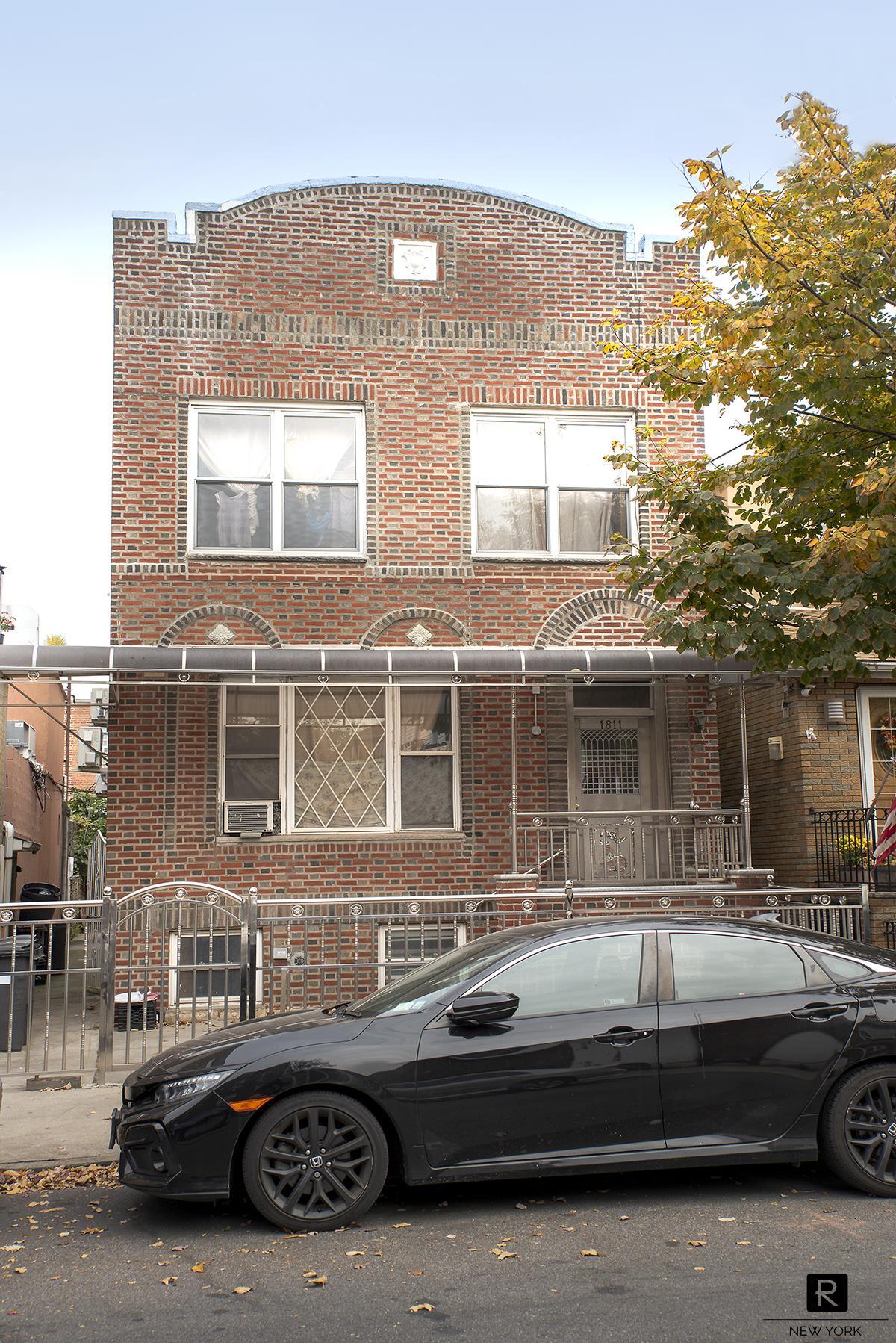 1811 72nd Street Bensonhurst Brooklyn NY 11204