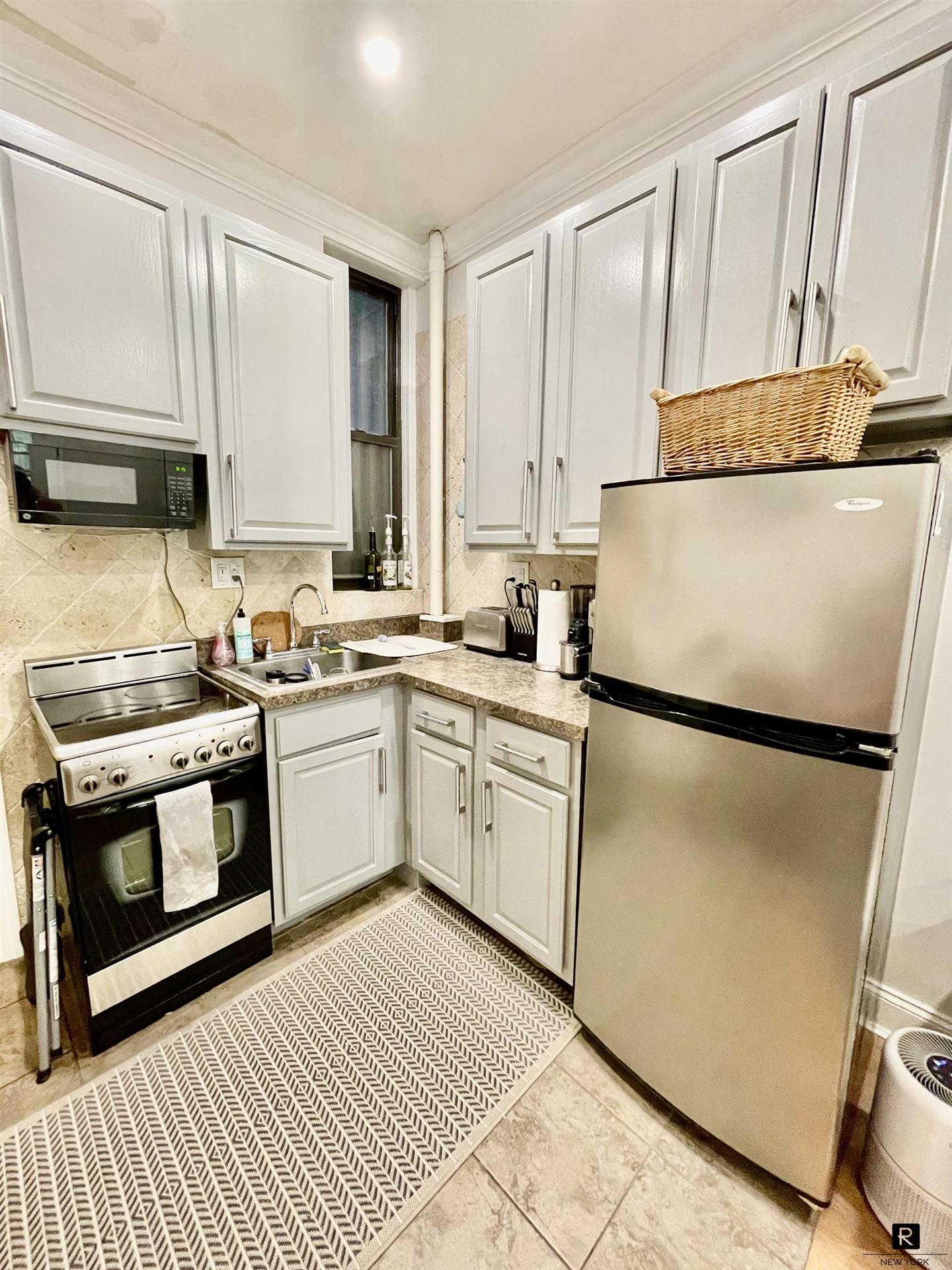 325 East 90th Street Upper East Side New York NY 10128