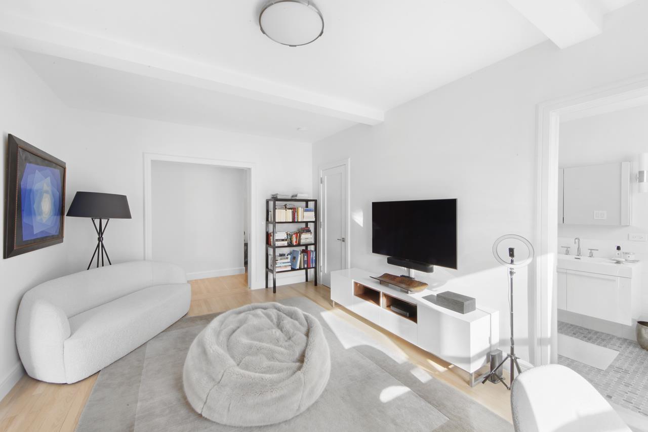 19 East 80th Street Upper East Side New York NY 10075