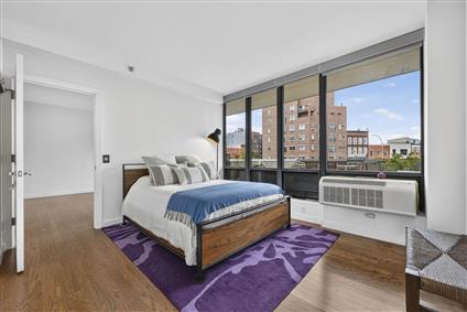 48-15 11th Street 2-G Long Island City Queens NY 11101