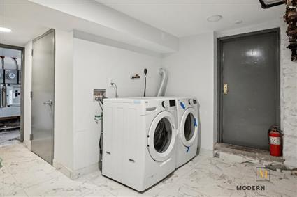 10-57 50th Avenue DPLX Long Island City Queens NY 11101