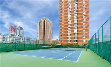 4-74 48th Avenue 35-F Hunters Point Queens NY 11109