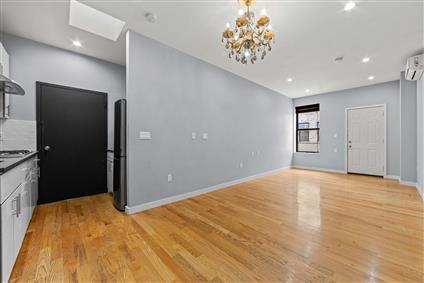 174 Avenue S Building Gravesend Brooklyn NY 11223