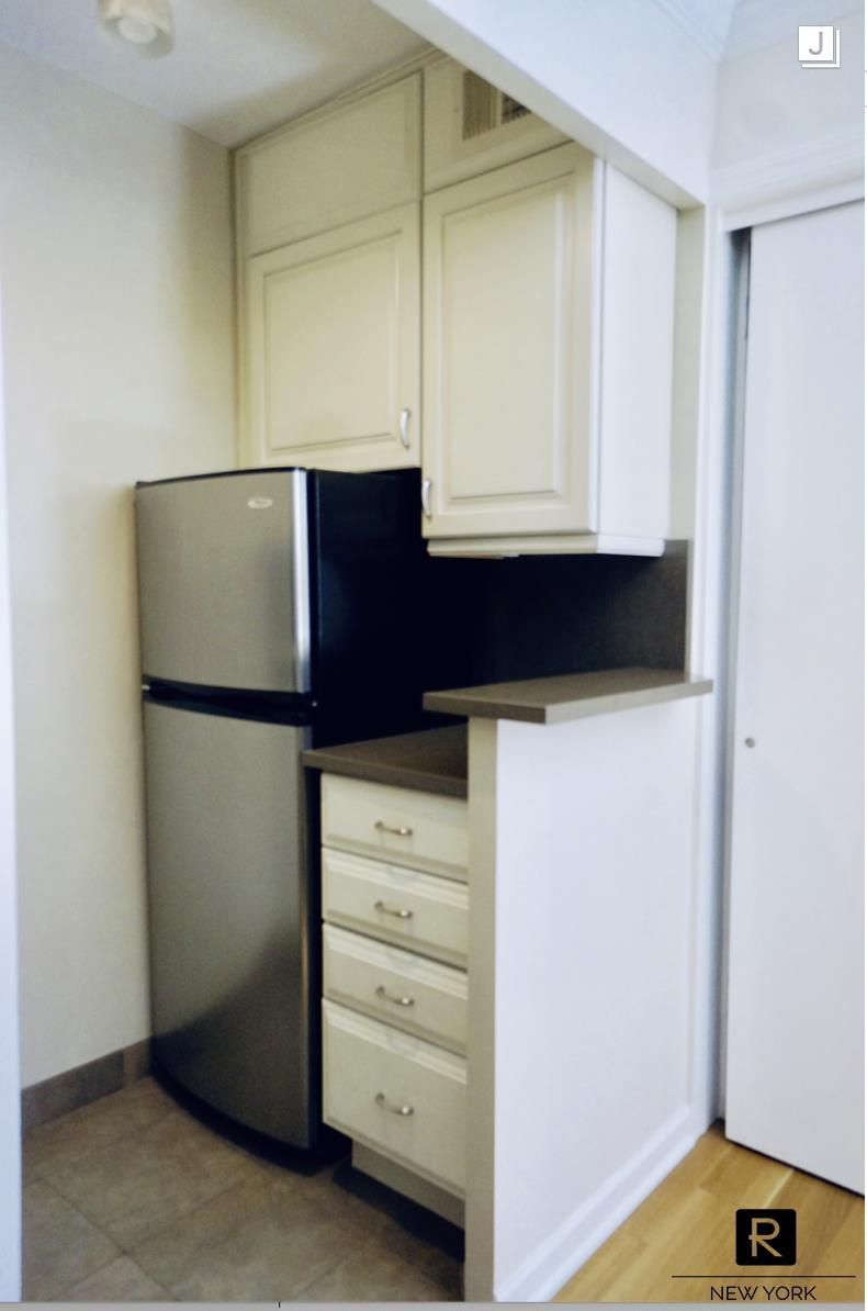 233 East 69th Street Upper East Side New York NY 10021