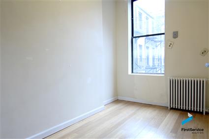 128 East 4th Street 6 E. Greenwich Village New York NY 10003
