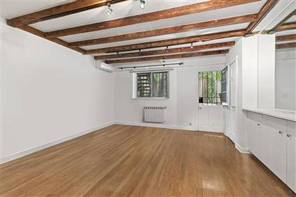 250 East 33rd Street GARDEN Kips Bay New York NY 10016