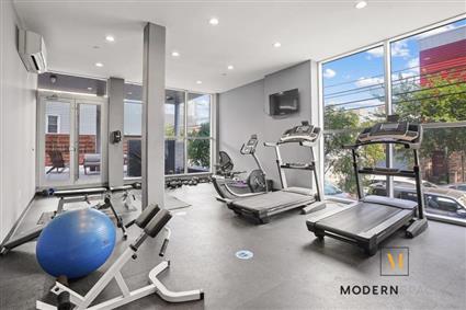 47-28 11th Street 6-D Long Island City Queens NY 11101