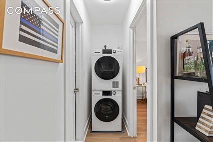 400 East 54th Street 22-D Sutton Place New York NY 10022