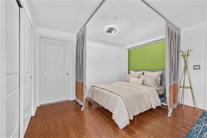 48-15 11th Street 2-G Long Island City Queens NY 11101